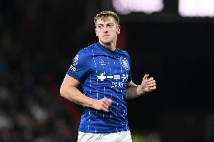 TA：超半数英超队关注德拉普 拜仁米兰感兴趣&amp;曼城不太可能回购